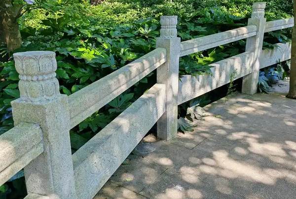 大连河道青石栏杆选哪家 值得信赖 本地区制造商